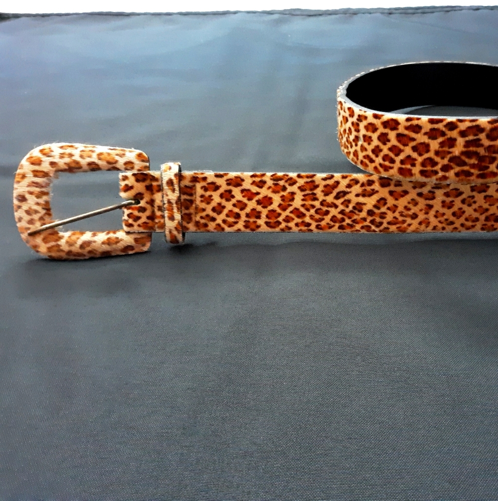 Dana Buchman Belt
